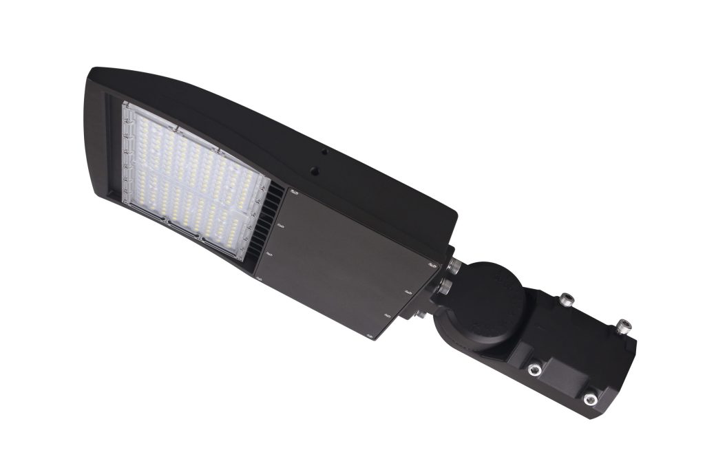 100-150W-AM-scaled-1.jpg