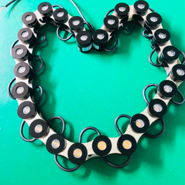 40926-A Chain Light Spike
